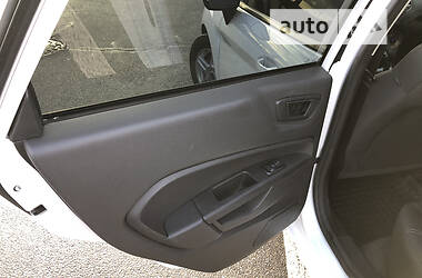 Хэтчбек Ford Fiesta 2019 в 