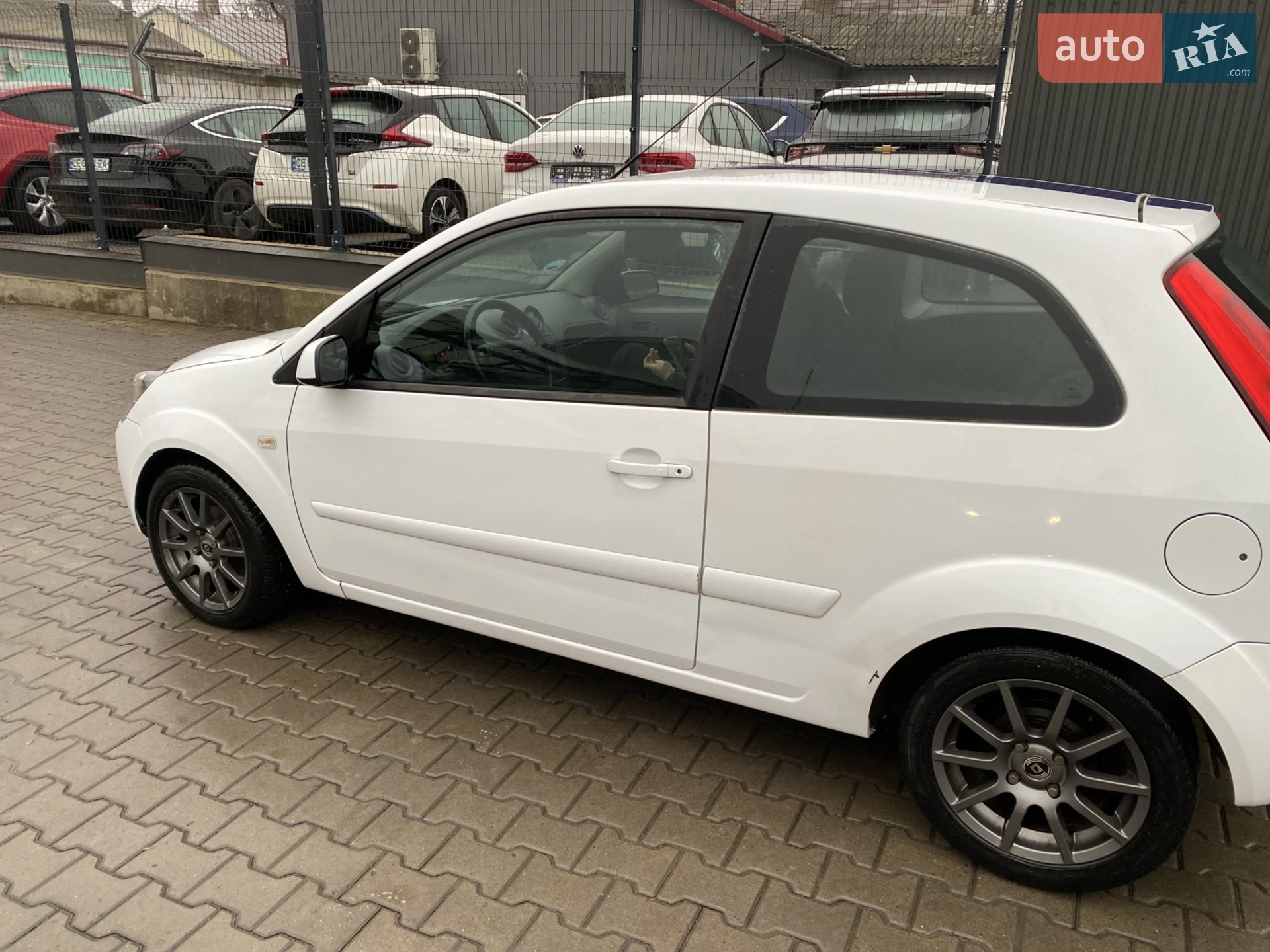 Ford Fiesta 2007 VIN WF0DXXGAJD7U44438 фото оголошення 3 з 14