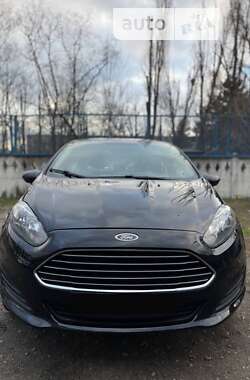 Седан Ford Fiesta 2018 в Днепре