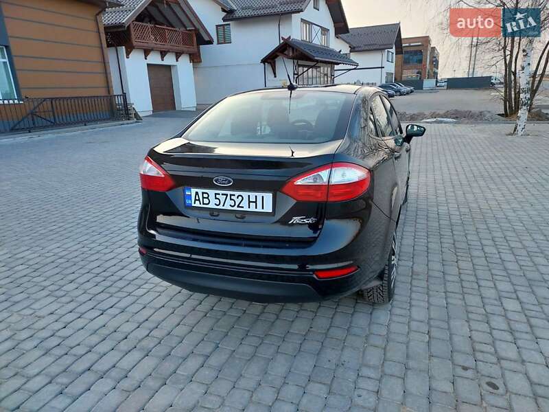 Седан Ford Fiesta 2017 в Вінниці