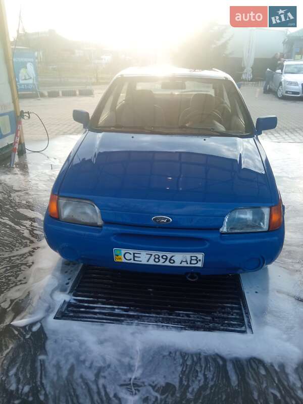 Хэтчбек Ford Fiesta 1992 в Черновцах