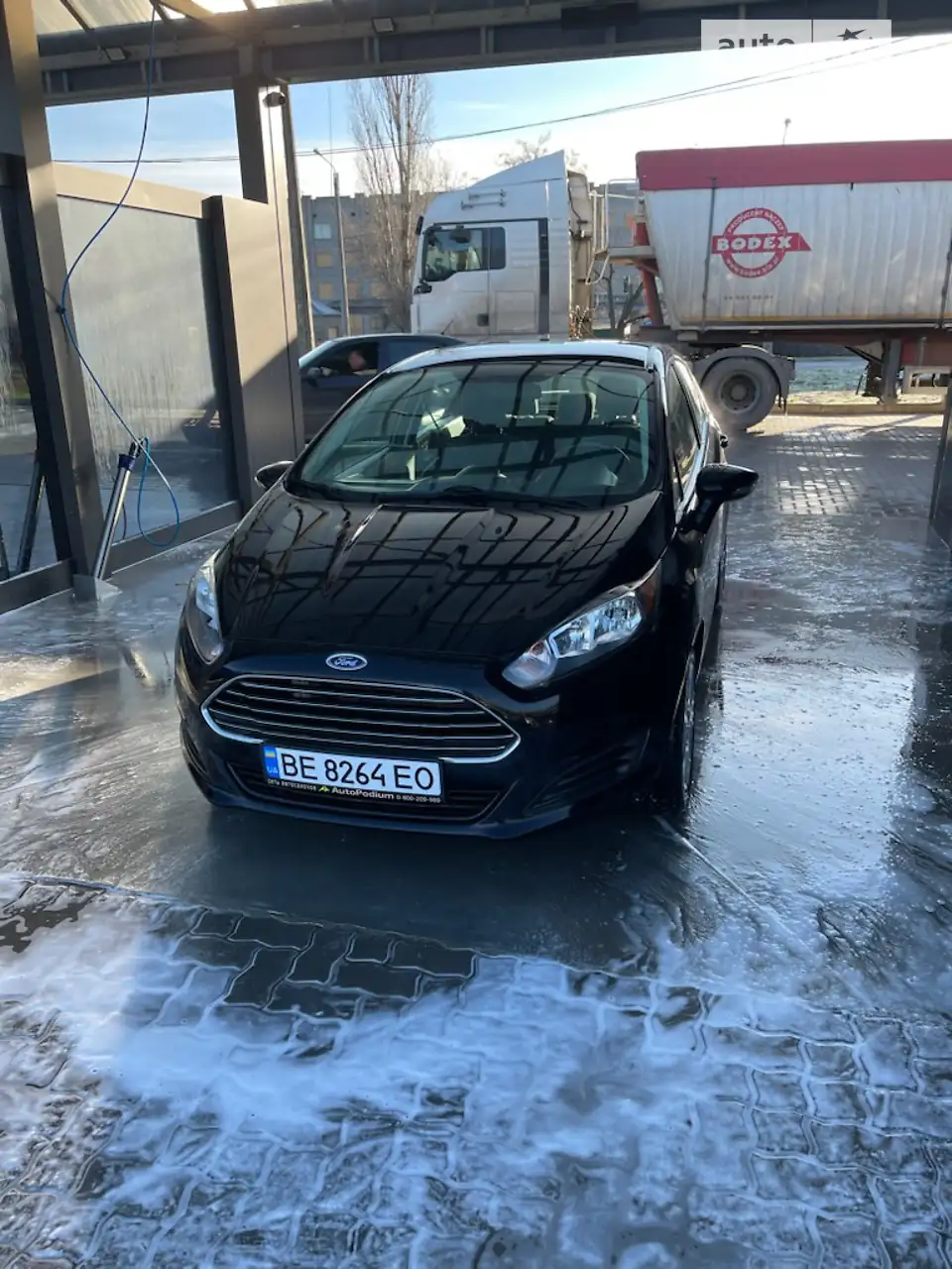 2017 Ford Fiesta - мініатюра 21