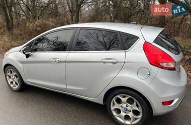 Хетчбек Ford Fiesta 2011 в Сумах