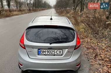 Хетчбек Ford Fiesta 2011 в Сумах