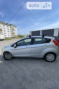 Хэтчбек Ford Fiesta 2011 в Стрые