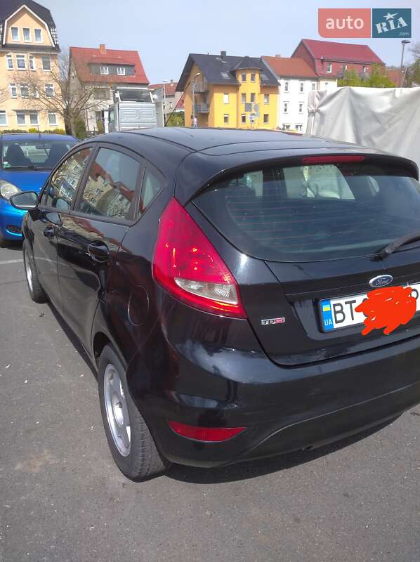 Хэтчбек Ford Fiesta 2011 в Херсоне фото Хэтчбек Ford Fiesta 2011 в Херсоне