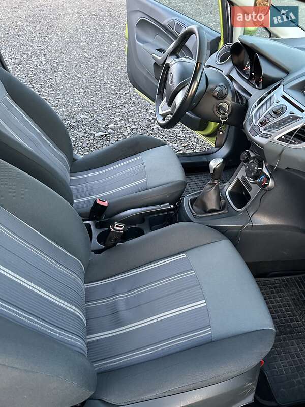 Хетчбек Ford Fiesta 2008 в Луцьку