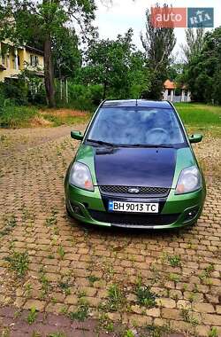 Хэтчбек Ford Fiesta 2006 в Одессе