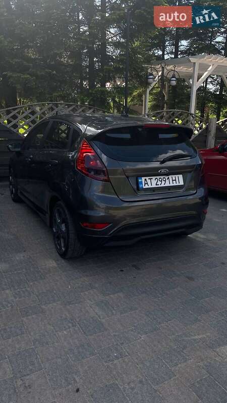 Хетчбек Ford Fiesta 2018 в Івано-Франківську