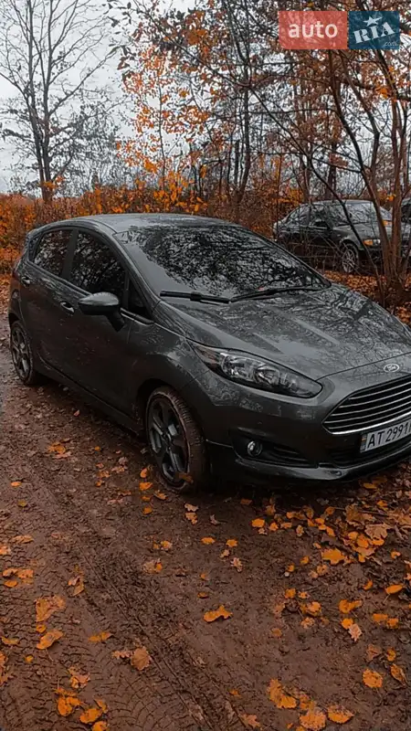 Хетчбек Ford Fiesta 2018 в 