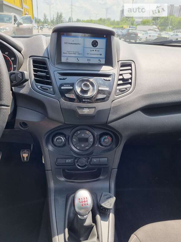 Хэтчбек Ford Fiesta 2019 в Киеве