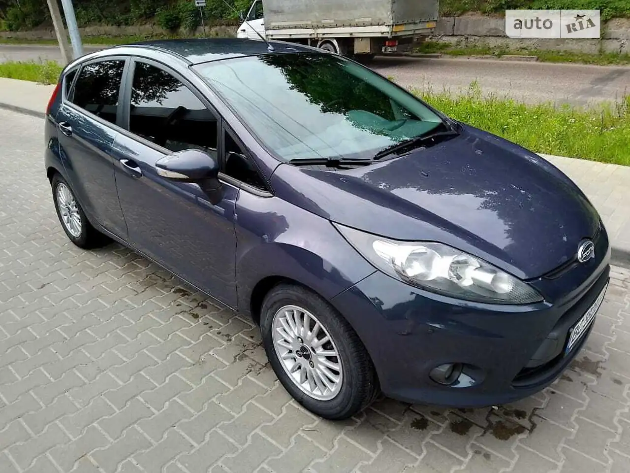 Автомобіль обслужений і дуже економічний. 240 тис був поміняний комплект ГРМ,
2 комп. резини. Зимові проїхали 1 зиму. Нове зчеплення. Решту по тел.