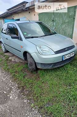 Хэтчбек Ford Fiesta 2003 в Долине