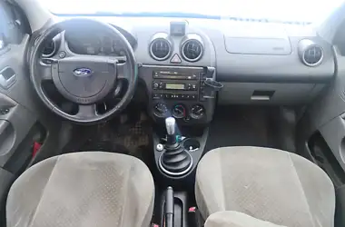 Ford Fiesta 2002