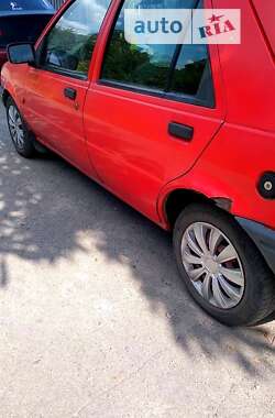 Хетчбек Ford Fiesta 1991 в Кременчуці