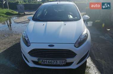 Хэтчбек Ford Fiesta 2013 в Никополе