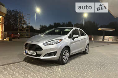 Хэтчбек Ford Fiesta 2019 в 