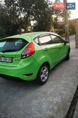 Хэтчбек Ford Fiesta 2013 в Кривом Роге