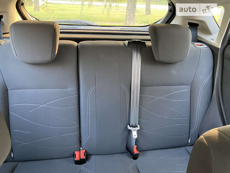 Хэтчбек Ford Fiesta 2015 в Лубнах фото 8 Хэтчбек Ford Fiesta 2015 в Лубнах