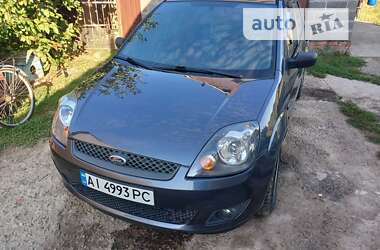 Хэтчбек Ford Fiesta 2006 в Переяславе