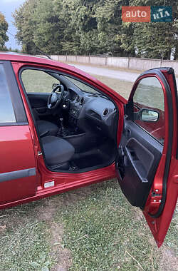 Хетчбек Ford Fiesta 2008 в Полтаві