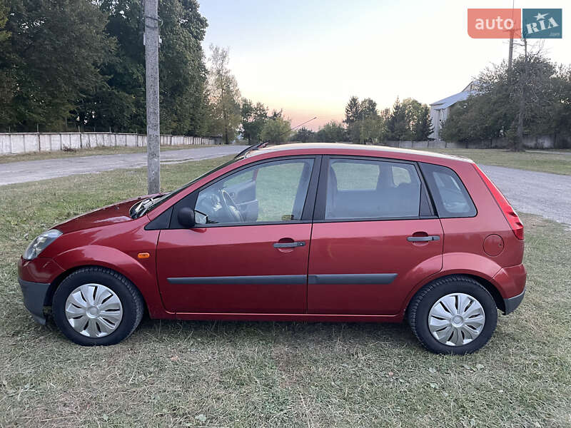 Хетчбек Ford Fiesta 2008 в Полтаві