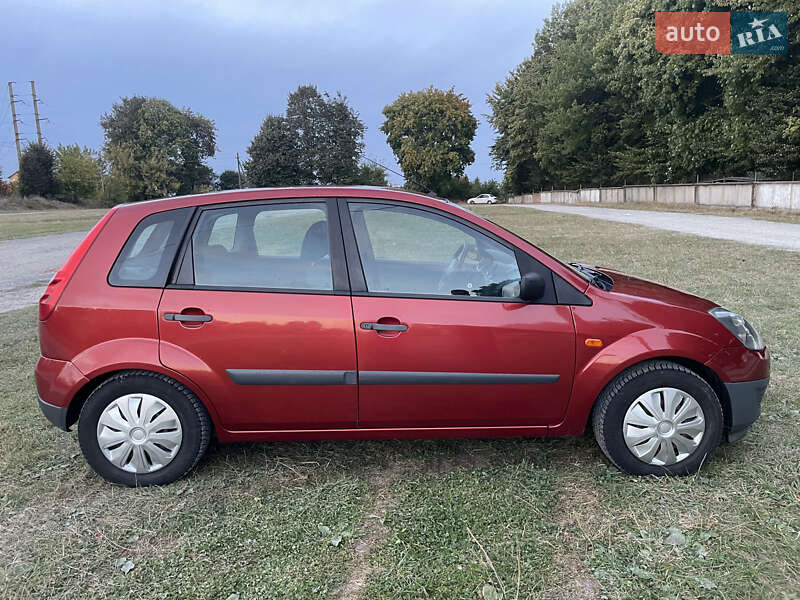 Хетчбек Ford Fiesta 2008 в Полтаві