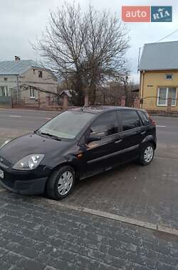 Хэтчбек Ford Fiesta 2006 в Золочеве