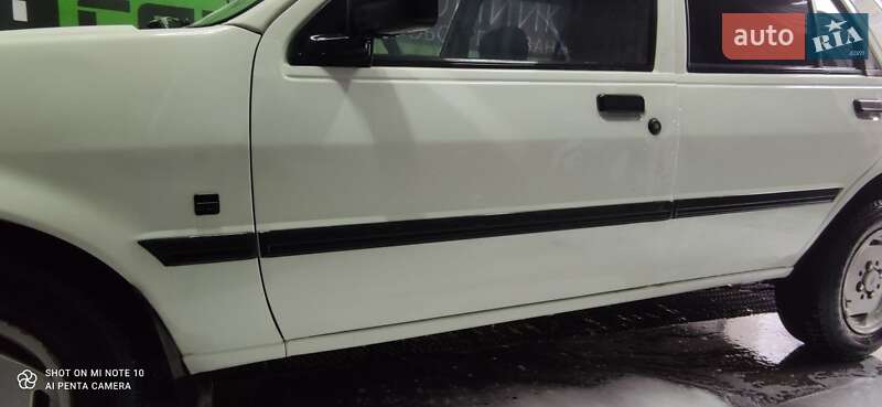 Хэтчбек Ford Fiesta 1991 в Звенигородке