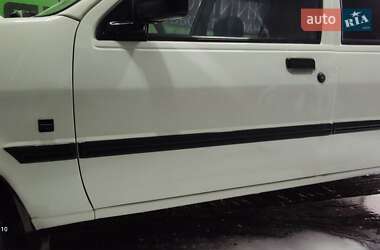 Хэтчбек Ford Fiesta 1991 в 