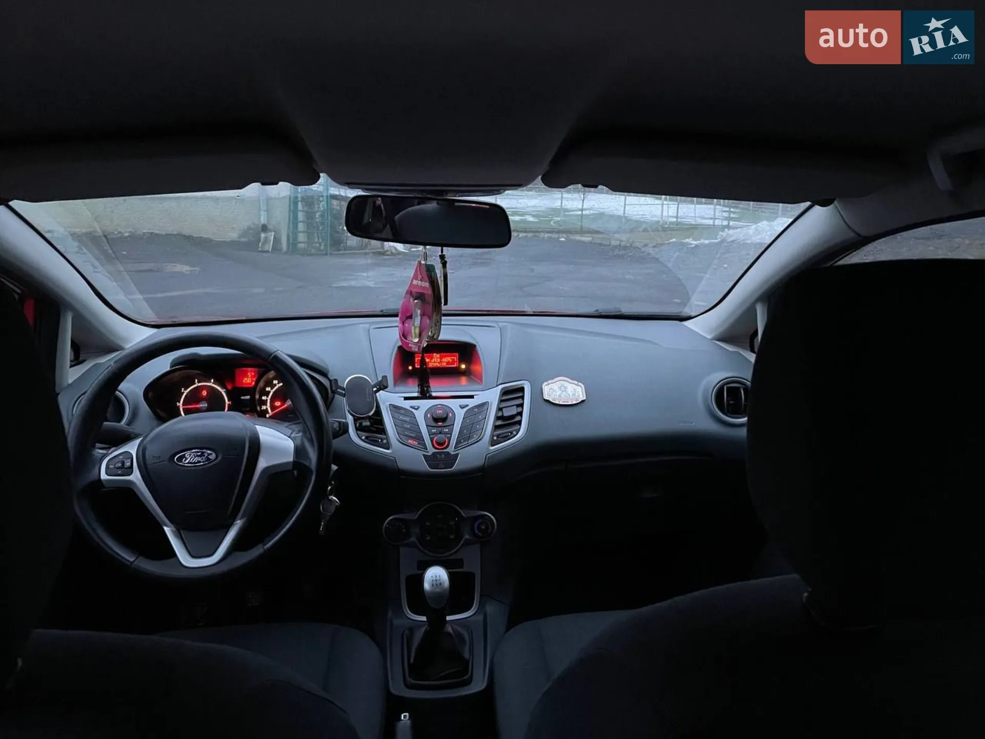 2010 Ford Fiesta - мініатюра 7