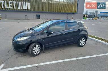 Хэтчбек Ford Fiesta 2008 в Киеве