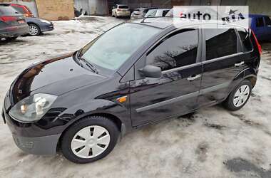 Хэтчбек Ford Fiesta 2007 в Луцке