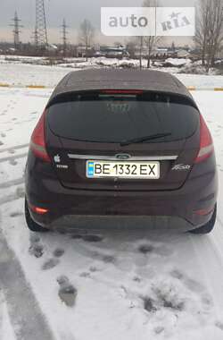 Хэтчбек Ford Fiesta 2010 в Буче