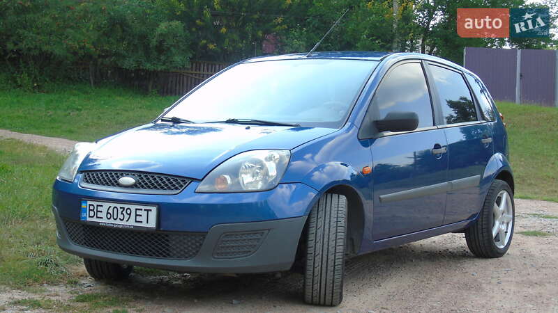 Хэтчбек Ford Fiesta 2006 в Николаеве