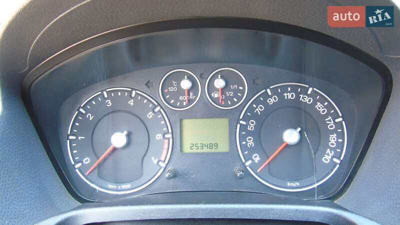Хэтчбек Ford Fiesta 2006 в Николаеве