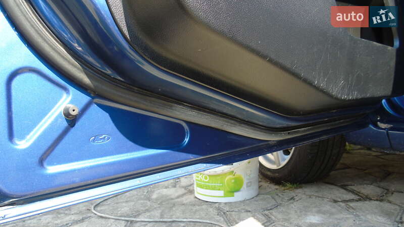 Хэтчбек Ford Fiesta 2006 в Николаеве