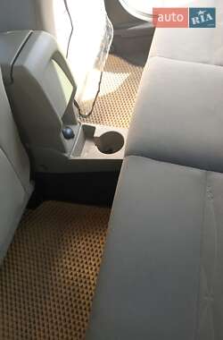 Седан Ford Fiesta 2016 в Новояворовске