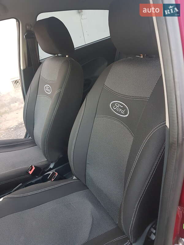 Хэтчбек Ford Fiesta 2010 в Львове