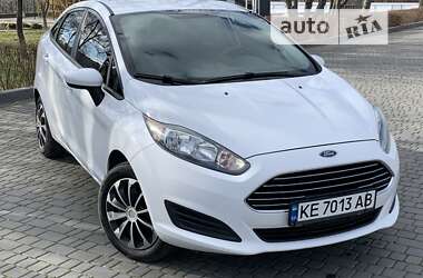 Седан Ford Fiesta 2016 в Кам'янському