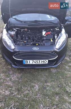 Хэтчбек Ford Fiesta 2014 в Пирятине