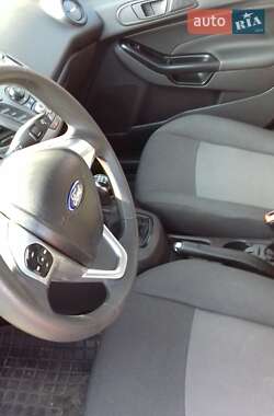 Хэтчбек Ford Fiesta 2013 в Киеве