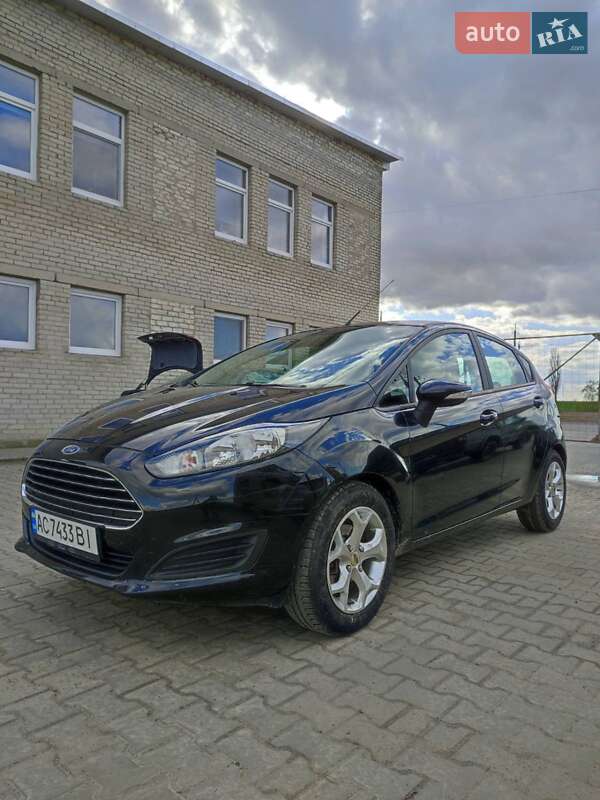 Хетчбек Ford Fiesta 2013 в Нововолинську
