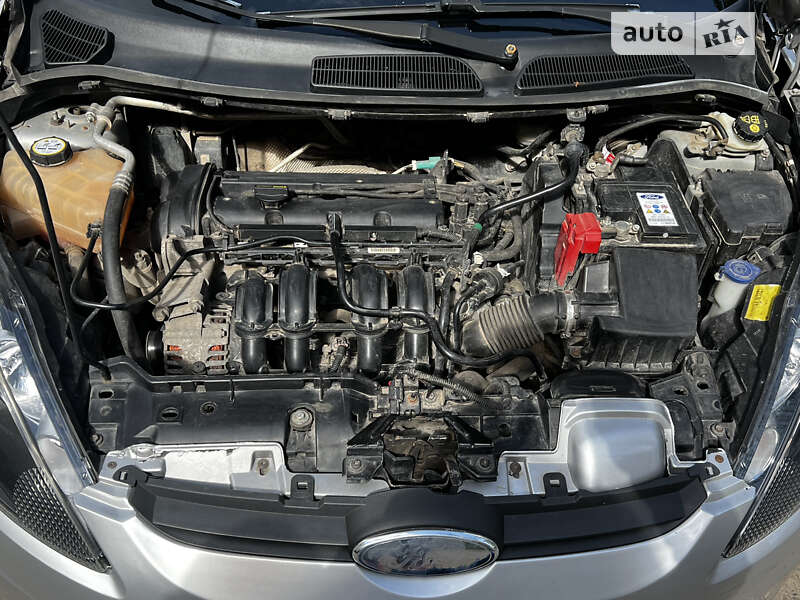 Хэтчбек Ford Fiesta 2010 в Львове фото 18 Хэтчбек Ford Fiesta 2010 в Львове