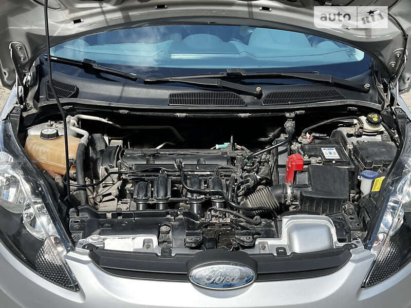 Хэтчбек Ford Fiesta 2010 в Львове фото 20 Хэтчбек Ford Fiesta 2010 в Львове