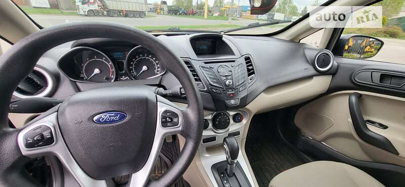 Хэтчбек Ford Fiesta 2017 в Сумах
