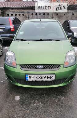 Хэтчбек Ford Fiesta 2006 в Киеве