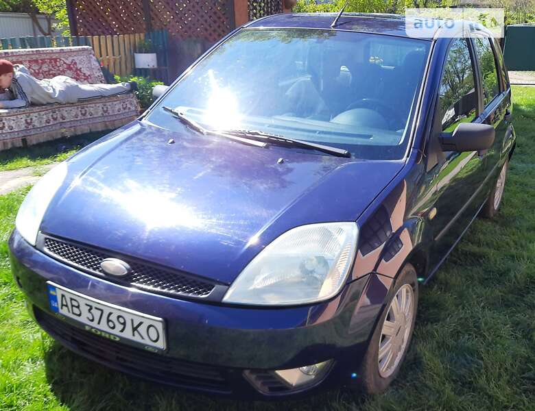 Хетчбек Ford Fiesta 2002 в Вінниці