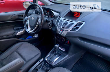 Седан Ford Fiesta 2013 в Дніпрі
