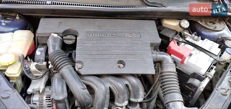 Хэтчбек Ford Fiesta 2007 в Ровно